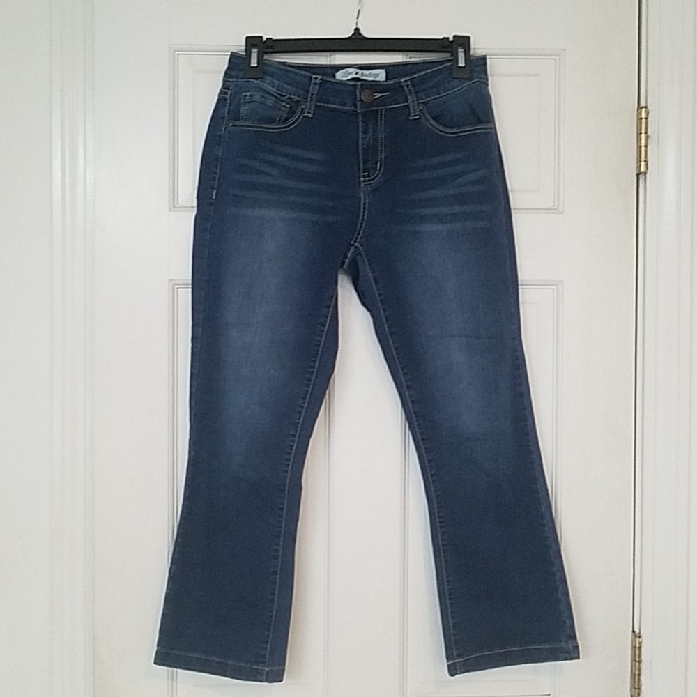 Love Indigo Size 6 Boot cut Jeans